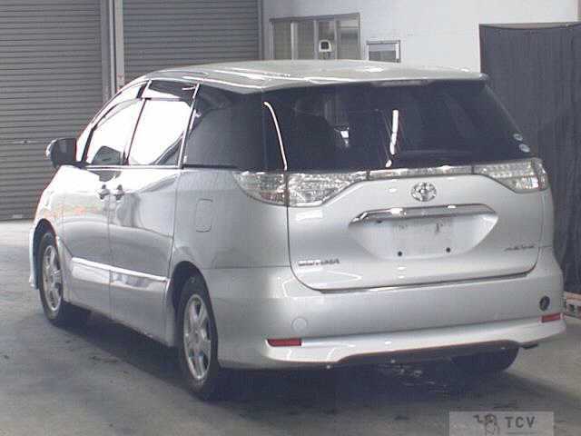 2015 Toyota Estima