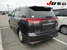 2010 Toyota Estima