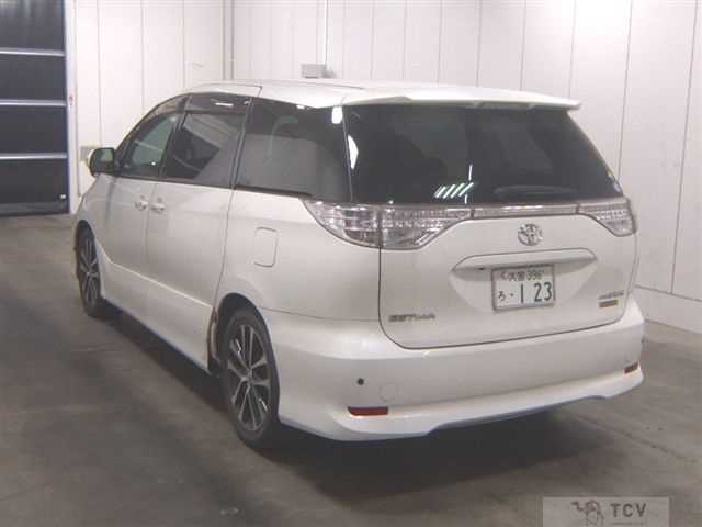 2012 Toyota Estima