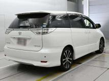2012 Toyota Estima