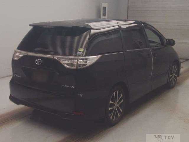 2012 Toyota Estima