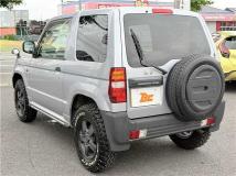 2008 Mitsubishi Pajero Mini