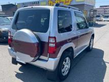 2009 Mitsubishi Pajero Mini