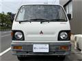 1992 Mitsubishi Minicab Truck