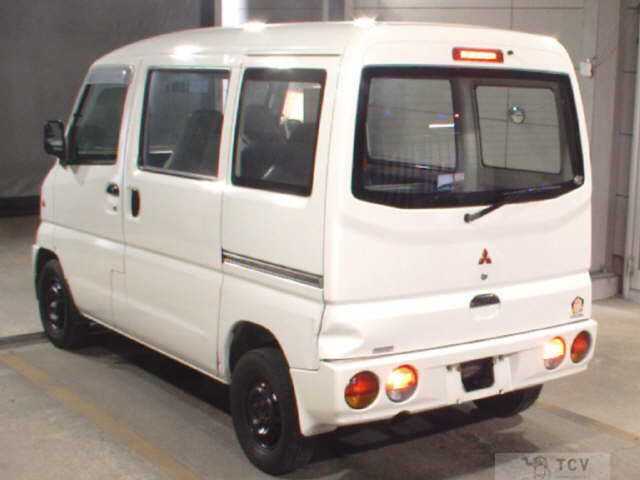 2000 Mitsubishi Minicab Truck
