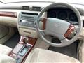 2000 Toyota Crown