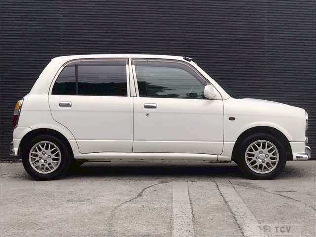 1999 Daihatsu Mira Gino1000