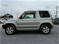 2000 Mitsubishi Pajero Mini