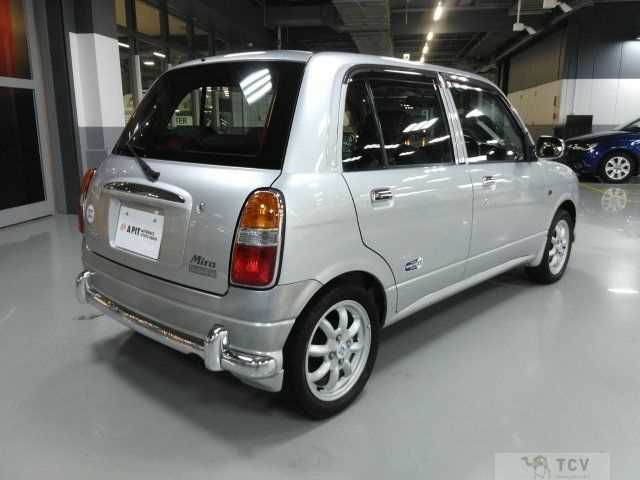 2001 Daihatsu Mira Gino1000