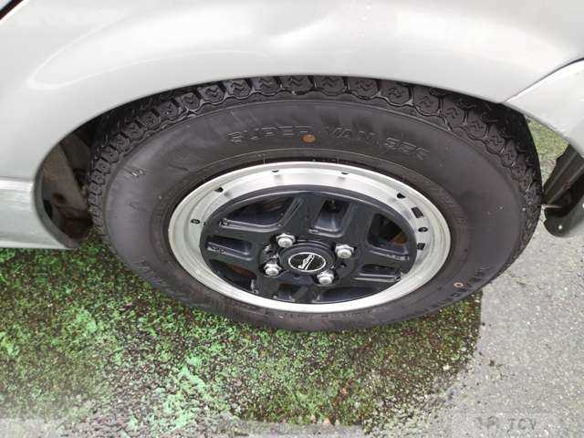 2001 Daihatsu Mira