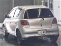 2000 Toyota Vitz