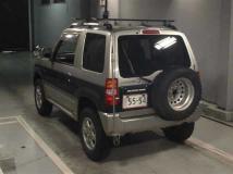 2000 Mitsubishi Pajero Mini