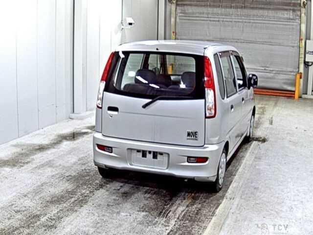 2001 Daihatsu Move