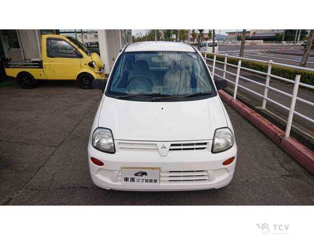 2001 Mitsubishi Minica
