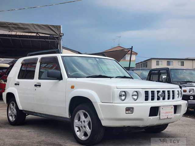 1999 Nissan Rasheen