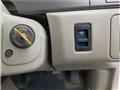 2000 Nissan Rasheen