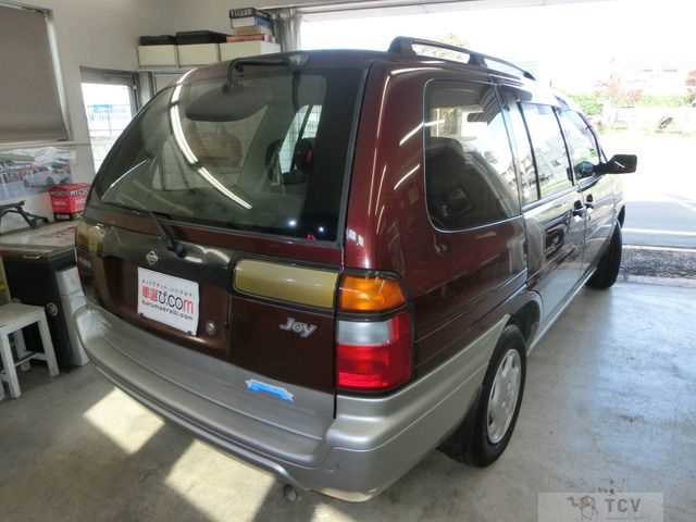 1996 Nissan Prairiejoy