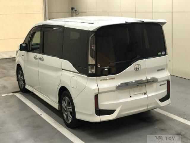 2018 Honda Step WGN