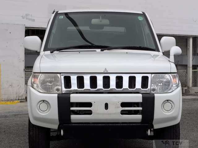 2009 Mitsubishi Pajero Mini