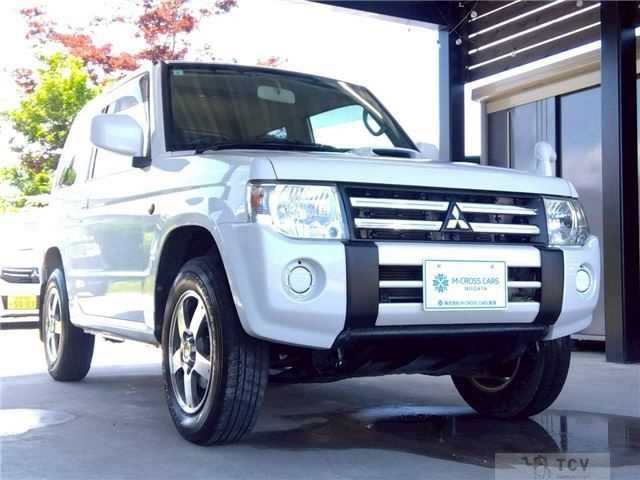 2011 Mitsubishi Pajero Mini