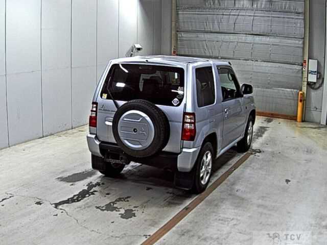2009 Mitsubishi Pajero Mini