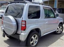 2010 Mitsubishi Pajero Mini