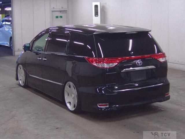 2011 Toyota Estima