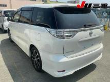 2013 Toyota Estima