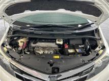 2013 Toyota Estima