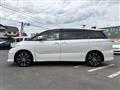 2013 Toyota Estima