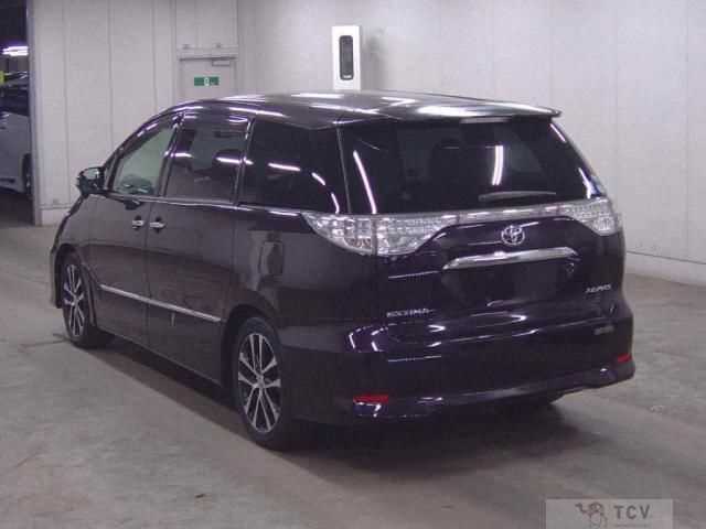 2015 Toyota Estima