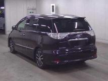2015 Toyota Estima
