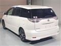 2013 Toyota Estima