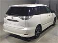 2013 Toyota Estima