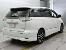 2013 Toyota Estima