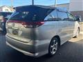 2009 Toyota Estima