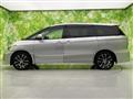 2013 Toyota Estima