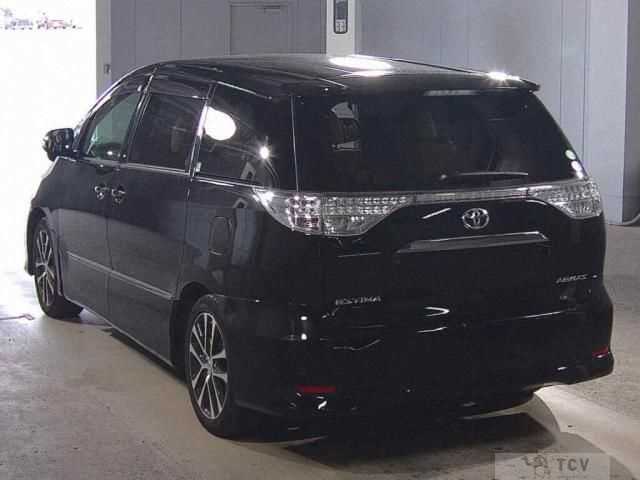 2015 Toyota Estima