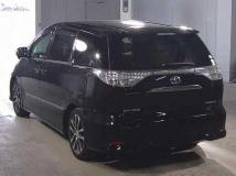 2015 Toyota Estima