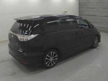 2013 Toyota Estima
