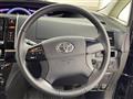 2013 Toyota Estima