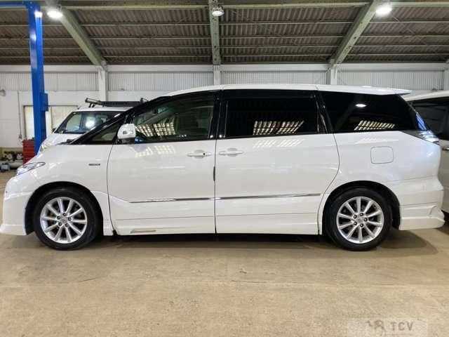 2012 Toyota Estima