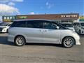 2009 Toyota Estima