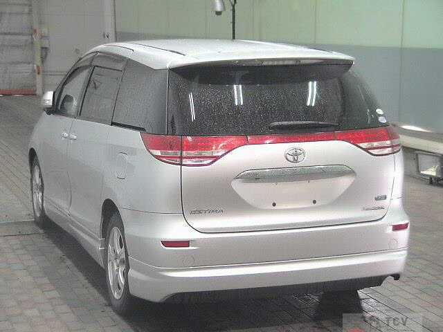 2006 Toyota Estima