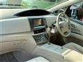 2011 Toyota Estima Hybrid