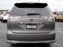 2013 Toyota Estima Hybrid