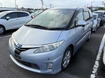 2011 Toyota Estima Hybrid