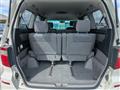 2004 Toyota Alphard
