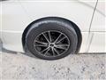 2004 Toyota Alphard