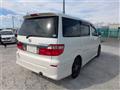 2004 Toyota Alphard